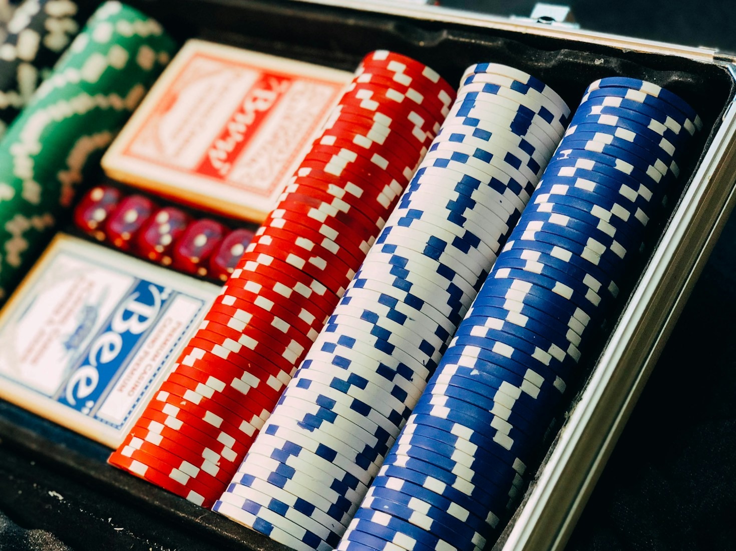 Lisanslı Casino Siteleri: Nelere Dikkat Etmelisiniz?